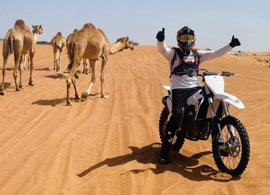 12-husqvarna-enduro-bike-desert-adventure-tour-ride-in-dubai-uae