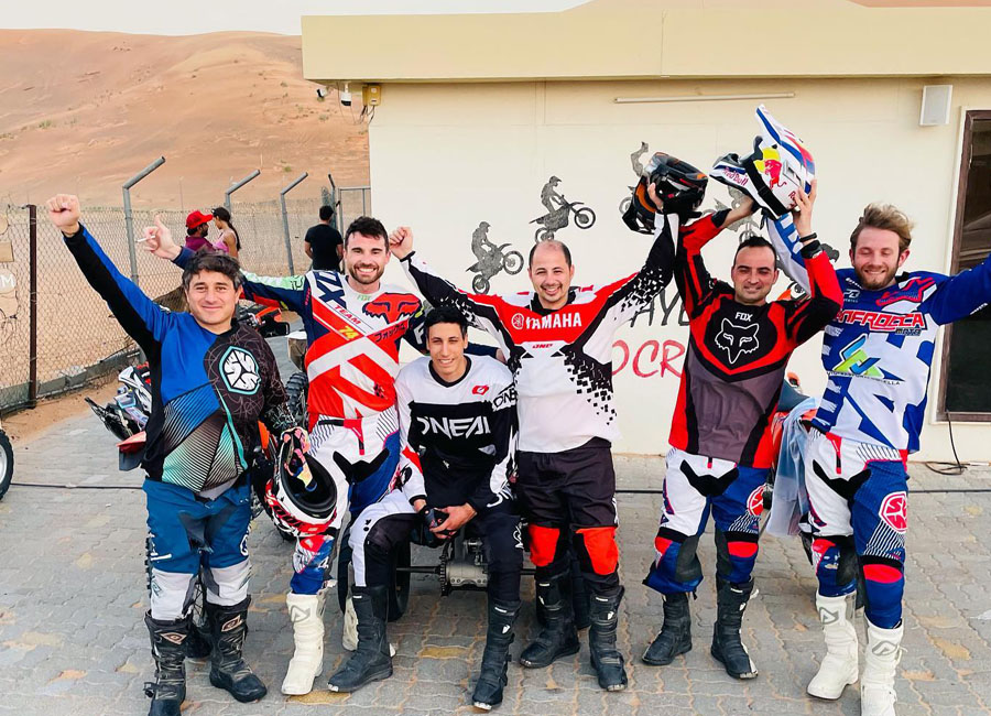 19-bikers-get-to-gether-big-red-dubai-al-badayer-uae