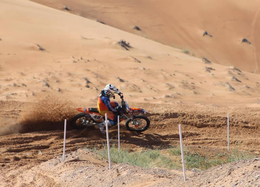 22-enduro-mx-motocross-training-track-for-men-women-dubai-uae