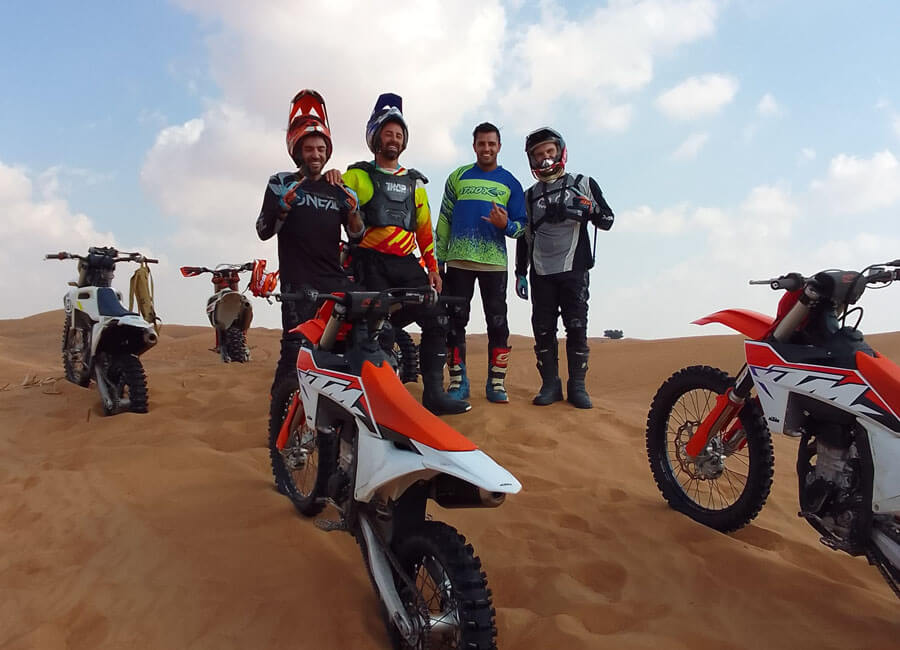 5-.sand-dune-dirt-biking-in-dubai-uae-big-red