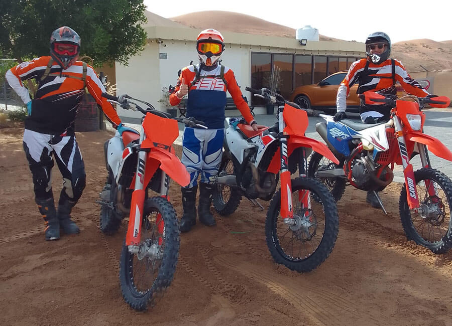 7-dirt-bike-rental-dubai-off-road-motorcycle-sand-dune-adventure-tours-uae